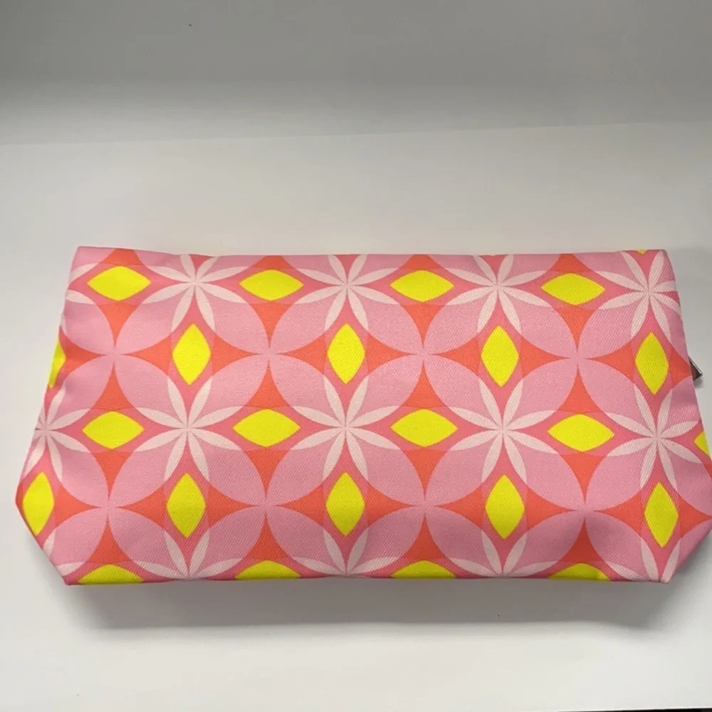 Clinique make up bag